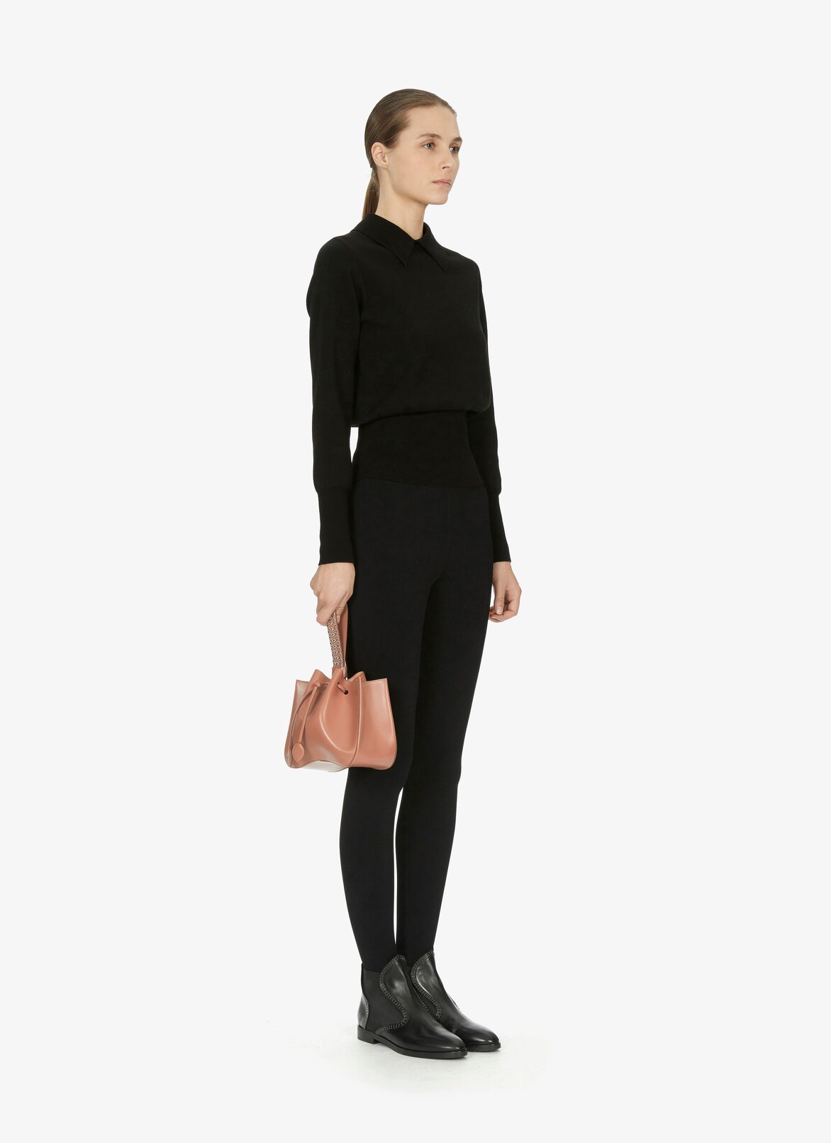 ROSEMARIE C.LUX+VIENNE CLOUS STRAP SAHARA ALAÏA BEIGE  ROSEMARIE C.LUX+VIENNE CLOUS STRAP SAHARA